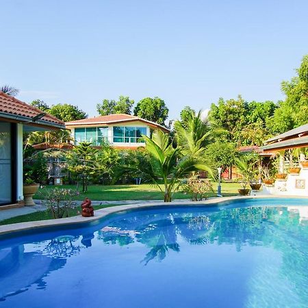 Tina'S Living Paradise - Guesthouses With Private Pool Ban Phe Ngoại thất bức ảnh