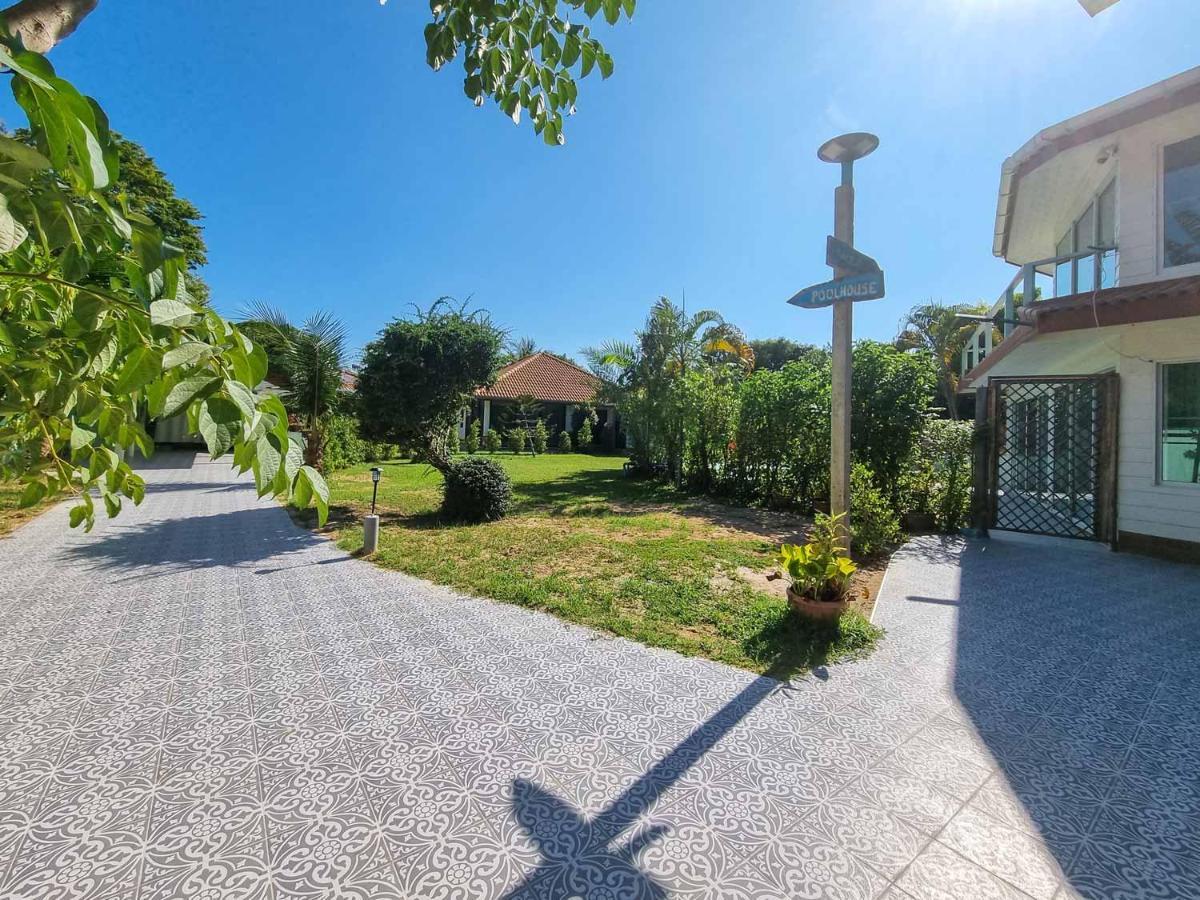 Tina'S Living Paradise - Guesthouses With Private Pool Ban Phe Ngoại thất bức ảnh